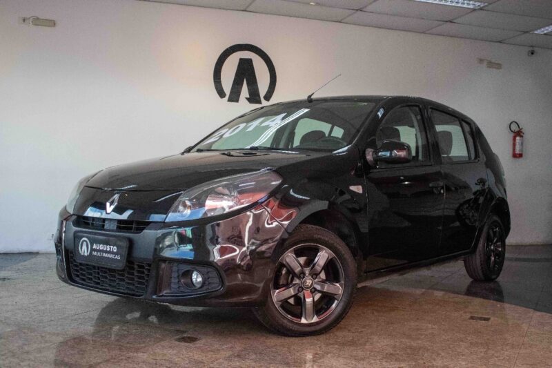 Renault Sandero Expression 1.0 16V (flex) R$ 33.900,00